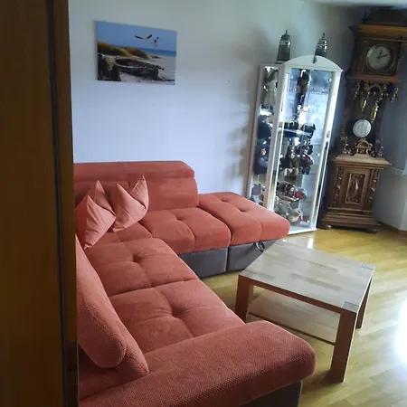 Meli's Gaestezimmer - - Wohnen Mit 2 Katzen Apartment